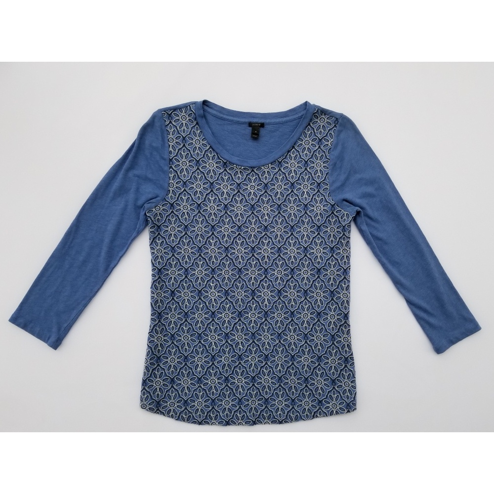 🌵J. Crew 3/4 Sleeve Blue Embroidered Top Small